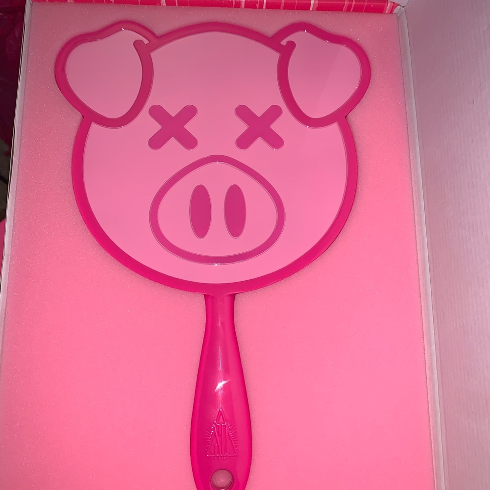 🐷In hand! Jeffree Star x Shane Dawson pig mirror